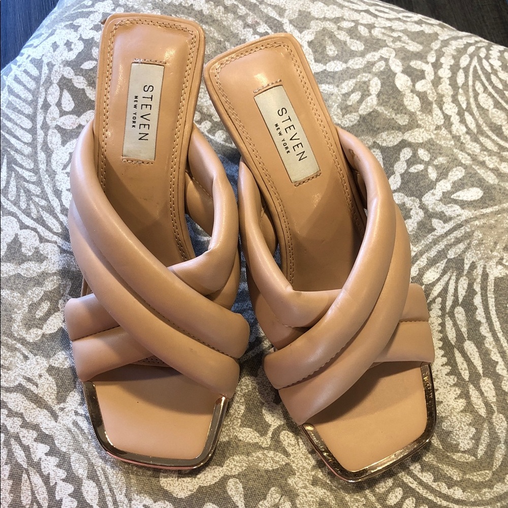 Steve Madden Blush Tan Braided Square-Toe Slip-On Mules